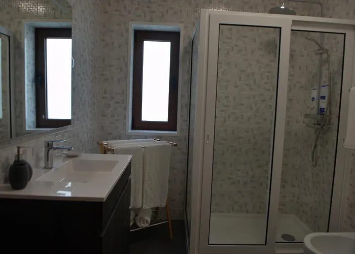 Emunah - No Coracao De Авейру